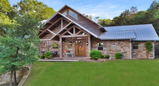 Photo of 2216 Bluff Ct, Cedar Hill, TX 75104
