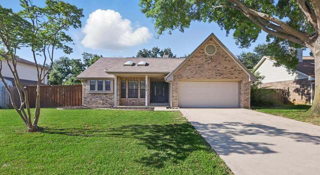 Property at 3219 Meadowview Dr, Corinth, TX 76210, 3 beds, 2 baths