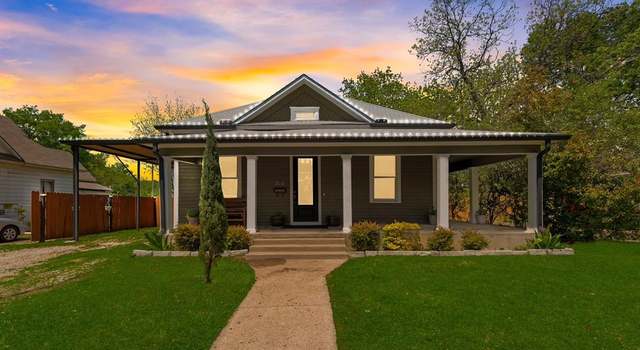 Photo of 308 W Gilmer St, Ennis, TX 75119