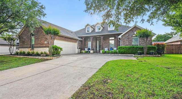 Photo of 8005 Summerleaf Dr, Arlington, TX 76001