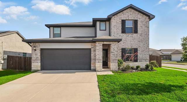 Photo of 6112 Fire Water Dr, Fort Worth, TX 76179