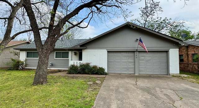 Photo of 749 Oakwood Ave, Hurst, TX 76053