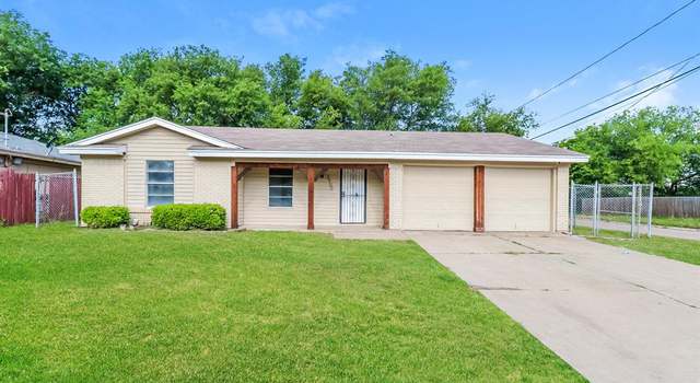 Photo of 3900 Hilldale Rd, Fort Worth, TX 76119