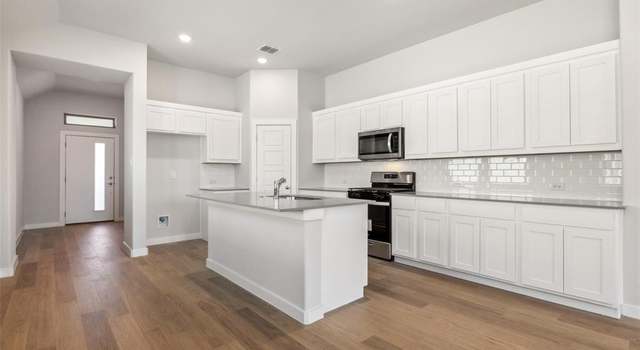 Photo of 925 Tulip Trl, Lavon, TX 75166