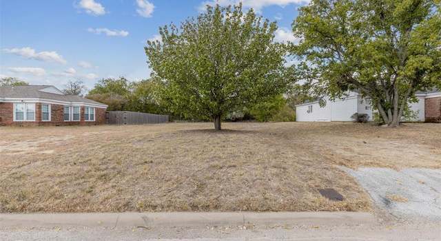 Photo of 6404 Camp Bowie Blvd, Fort Worth, TX 76116