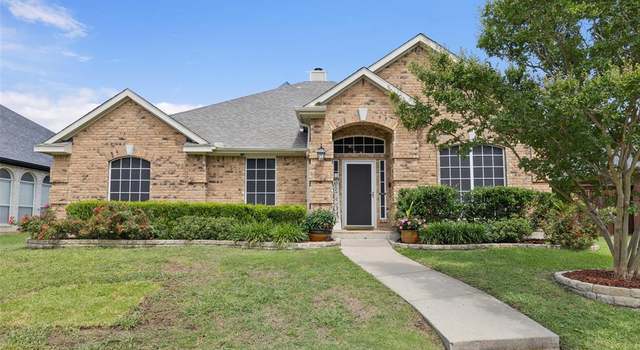 Photo of 2752 Summertree Dr, Carrollton, TX 75006
