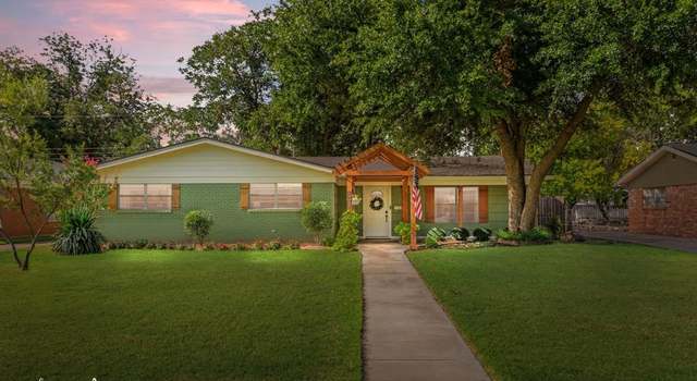 Photo of 2033 River Oaks Cir, Abilene, TX 79605