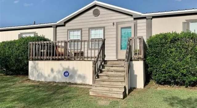 Photo of 325 Carter View Ct, Weatherford, TX 76085