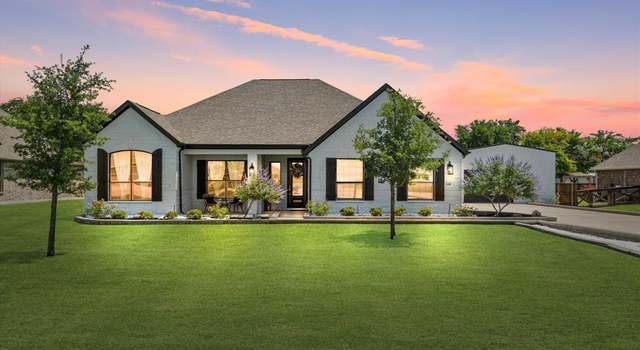 Photo of 108 Kingwood Dr, Krugerville, TX 76227