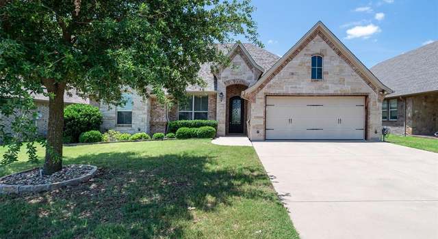 Photo of 3303 Ferry Boat Ln, Granbury, TX 76049