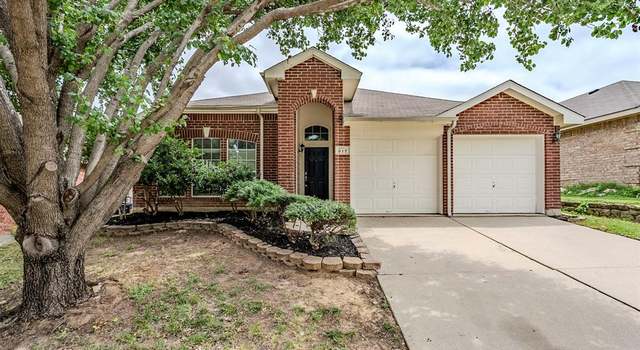 Photo of 817 Fox Hunt Trl, Fort Worth, TX 76179