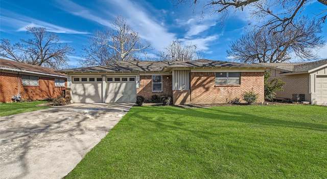 Photo of 4867 Cole St, Fort Worth, TX 76115