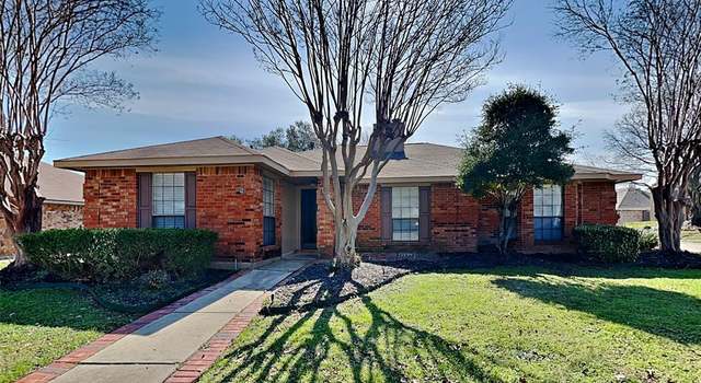 Photo of 700 Cottonwood Dr, Allen, TX 75002