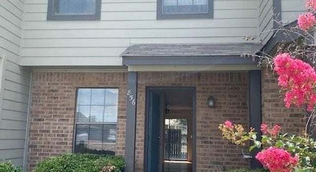 Photo of 856 W Collins St, Denton, TX 76201