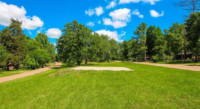 Photo of 20501 Shore Breeze Dr, Chandler, TX 75758