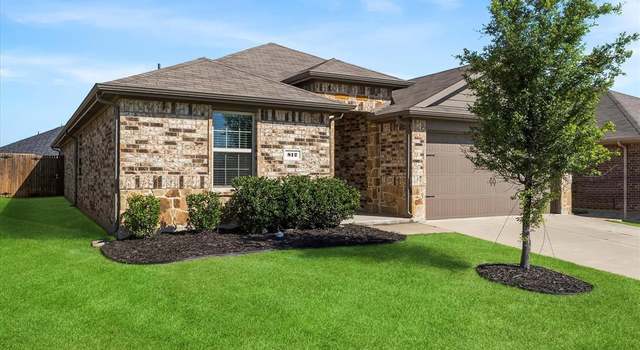 Photo of 812 Draper Dr, Fate, TX 75189