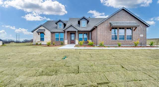 Photo of 390 Big Bend Trl, Valley View, TX 76272