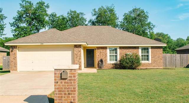 Photo of 208 Woodlands Blvd, Waco, TX 76705