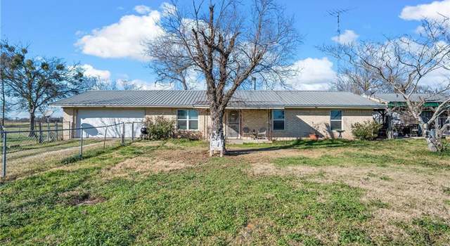 Photo of 599 CR 493, Chilton, TX 76632