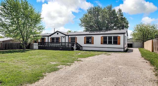 Photo of 8640 James Dr, Alvarado, TX 76009