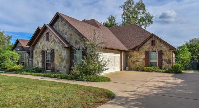 Photo of 1326 Hermitage Ct, Tyler, TX 75703