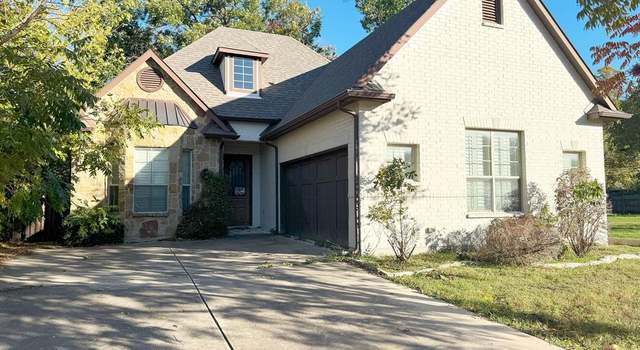 Photo of 2205 Western Ave, Fort Worth, TX 76107