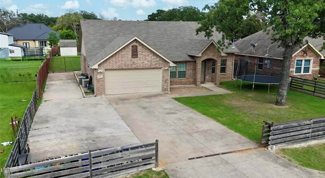 Photo of 5414 Wild Oak Rd, Balch Springs, TX 75180