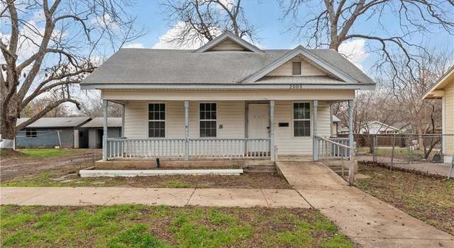 Photo of 2005 Avondale St, Waco, TX 76707