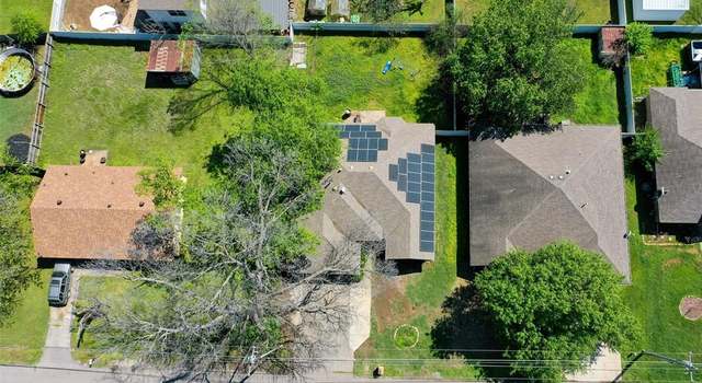 Photo of 604 N Cherry St, Aubrey, TX 76227