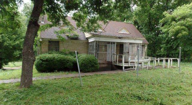 Photo of 5118 Bonnie View Rd, Dallas, TX 75241