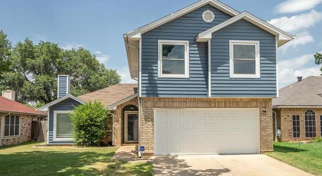 Photo of 8633 Brushy Creek Trl, Fort Worth, TX 76118