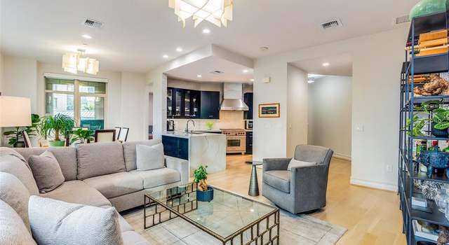 Photo of 2555 N Pearl St #303, Dallas, TX 75201