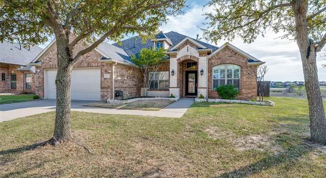 Photo of 1604 Laguna Del Sol Dr, Little Elm, TX 75068