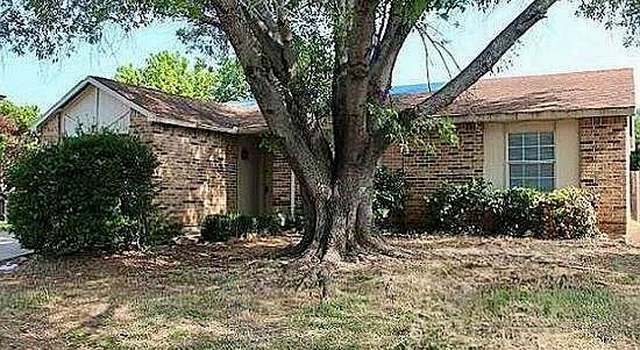 Photo of 3808 Longmeadow Way, Fort Worth, TX 76133