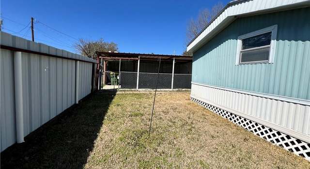 Photo of 303 S Fairpark St, Riesel, TX 76682