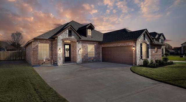 Photo of 550 Clifton Ct, Midlothian, TX 76065