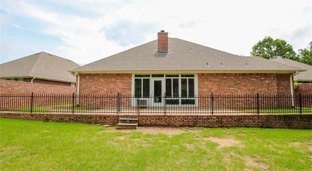 Photo of 5816 Hollybrook Dr, Tyler, TX 75703