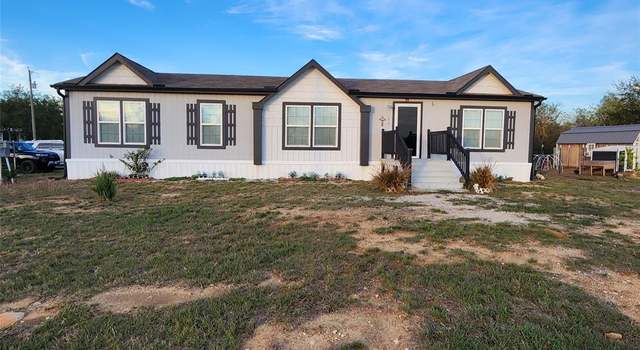 Photo of 170 Ringo Dr, Runaway Bay, TX 76458