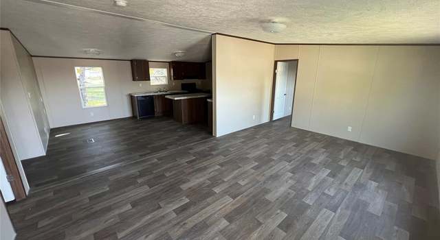 Photo of 2654 Edgecliff Ct, Granbury, TX 76048