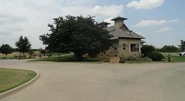 Photo of 6625 Berkshire Dr, Cleburne, TX 76033