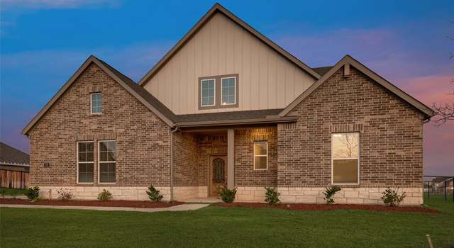 Photo of 170 Spanish Moss Trl, Rhome, TX 76078