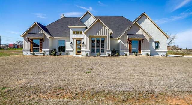 Photo of 1005 Magnolia Ct, Springtown, TX 76082
