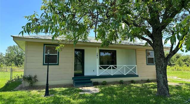 Photo of 191 Grayson St, Bogata, TX 75417