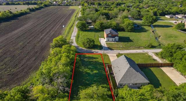 Photo of 2717 Pike Dr, Lancaster, TX 75134