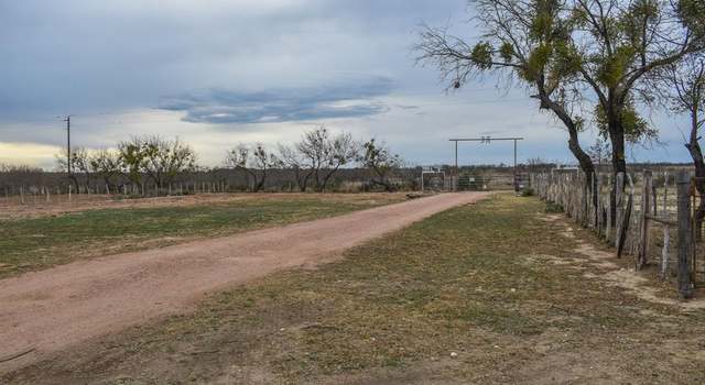 Photo of 443 County Road 420, Rochelle, TX 76872