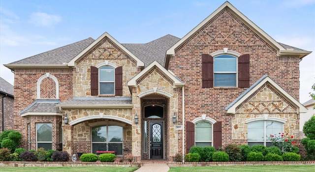 Photo of 2855 England Pkwy, Grand Prairie, TX 75054