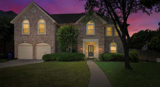Photo of 1041 Woodbriar Dr, Grapevine, TX 76051