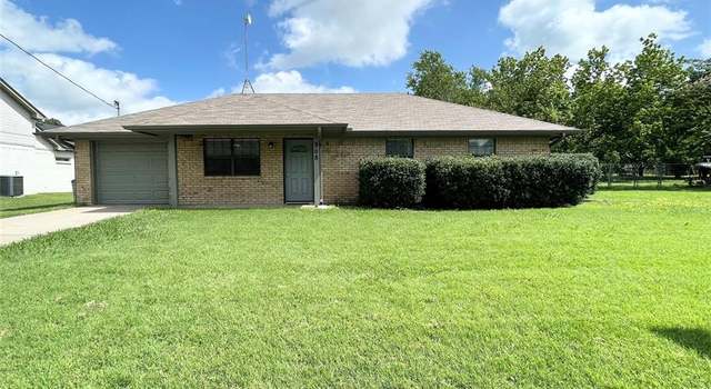 Photo of 308 W 5th St, Weatherford, TX 76086