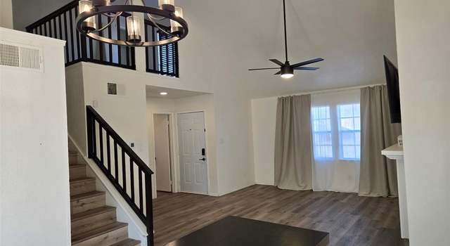 Photo of 1553 Windsor Dr, Glenn Heights, TX 75154
