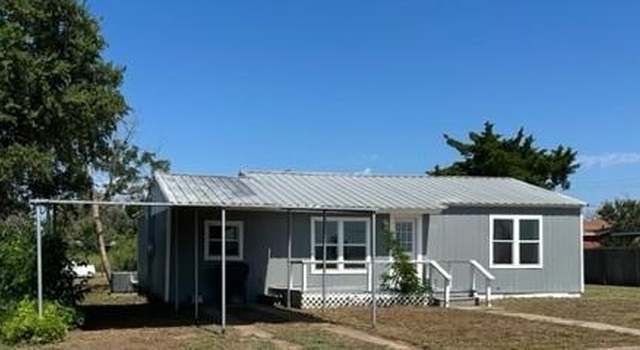 Photo of 1321 S Springer St, Aspermont, TX 79502